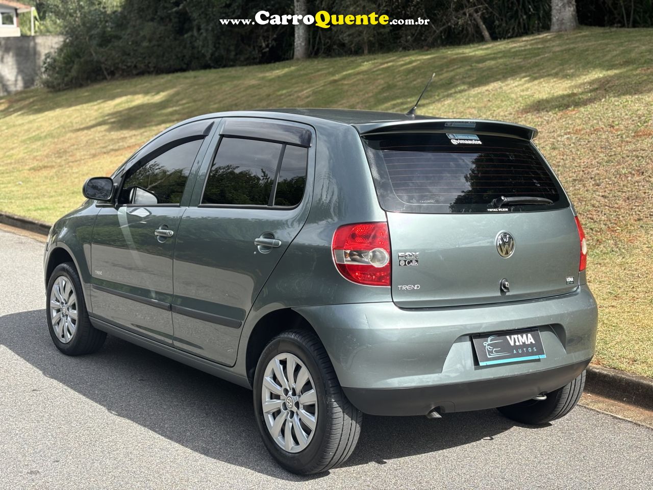 VOLKSWAGEN   FOX 1.0 MI TOTAL FLEX 8V 5P   CINZA 2010 1.0 FLEX - Loja