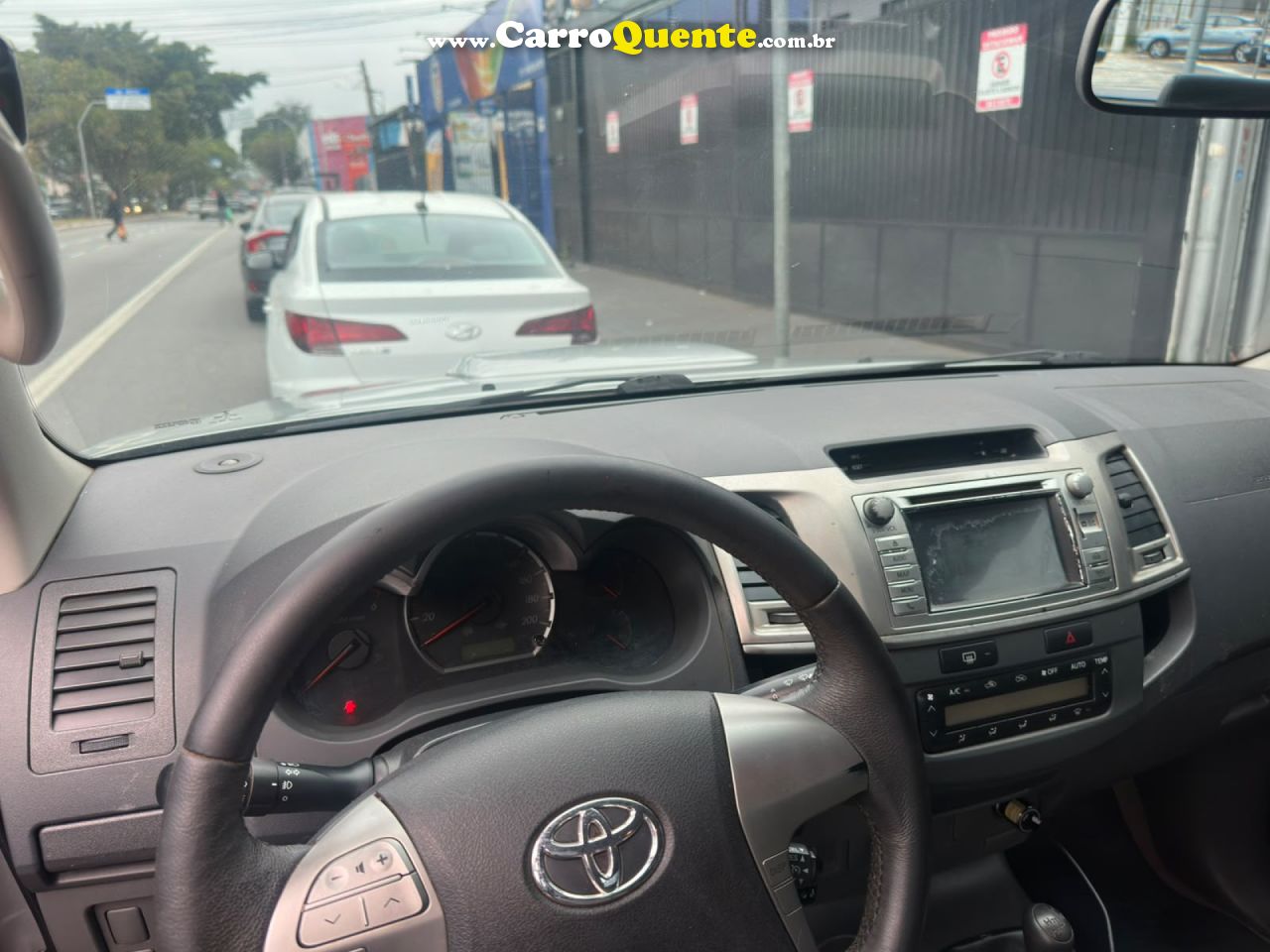 TOYOTA   HILUX CD SRV D4-D 4X4 3.0 TDI DIESEL AUT   PRATA 2012 3.0 DIESEL - Loja