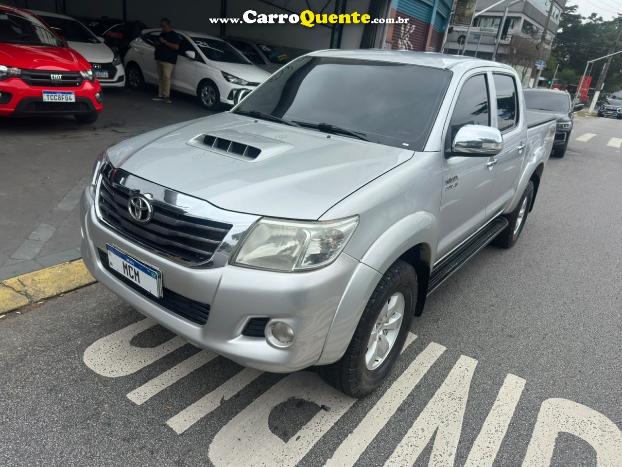 TOYOTA   HILUX CD SRV D4-D 4X4 3.0 TDI DIESEL AUT   PRATA 2012 3.0 DIESEL - Loja