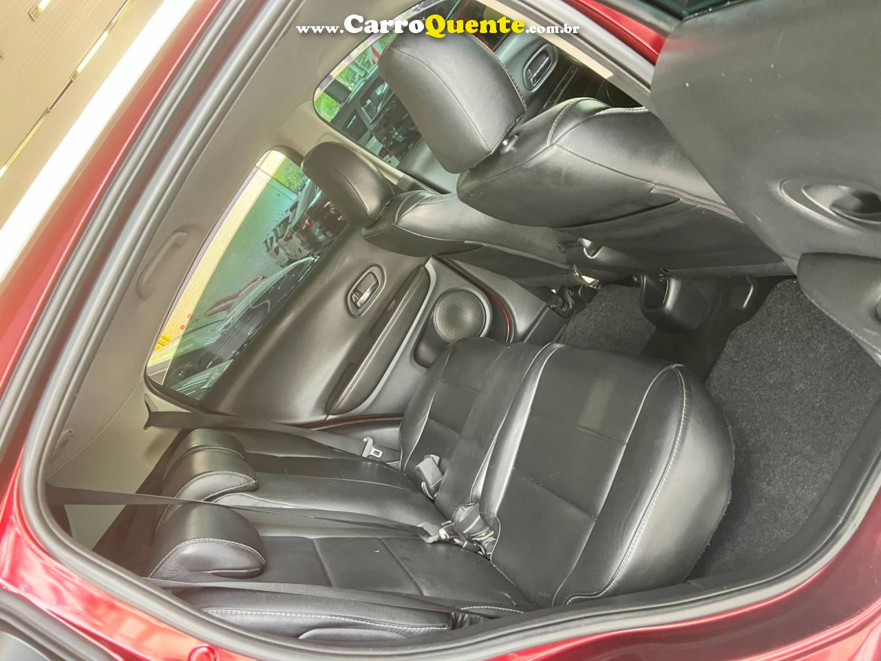HONDA HR-V 1.8 16V EX 2018 - Loja