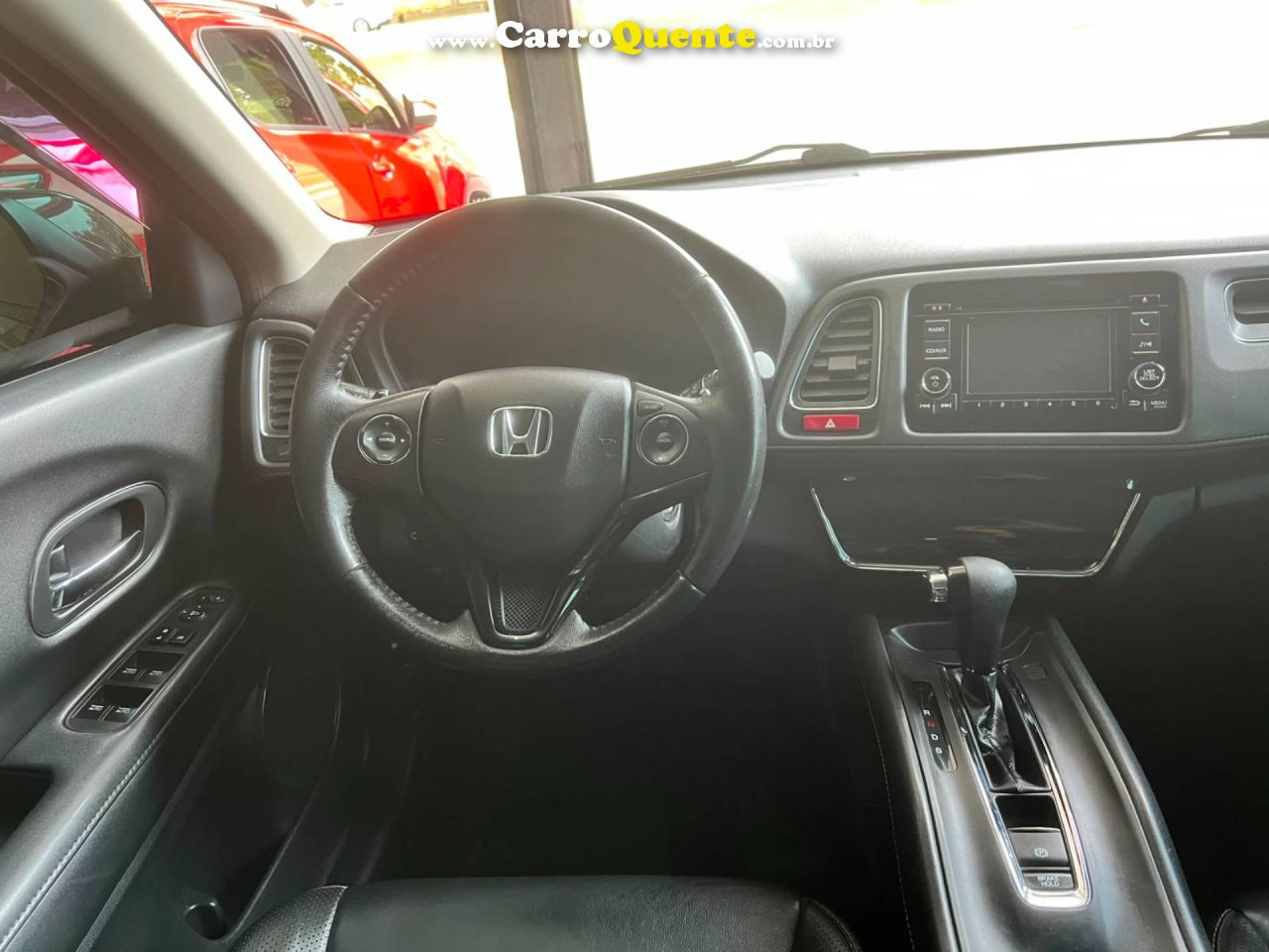 HONDA HR-V 1.8 16V EX 2018 - Loja