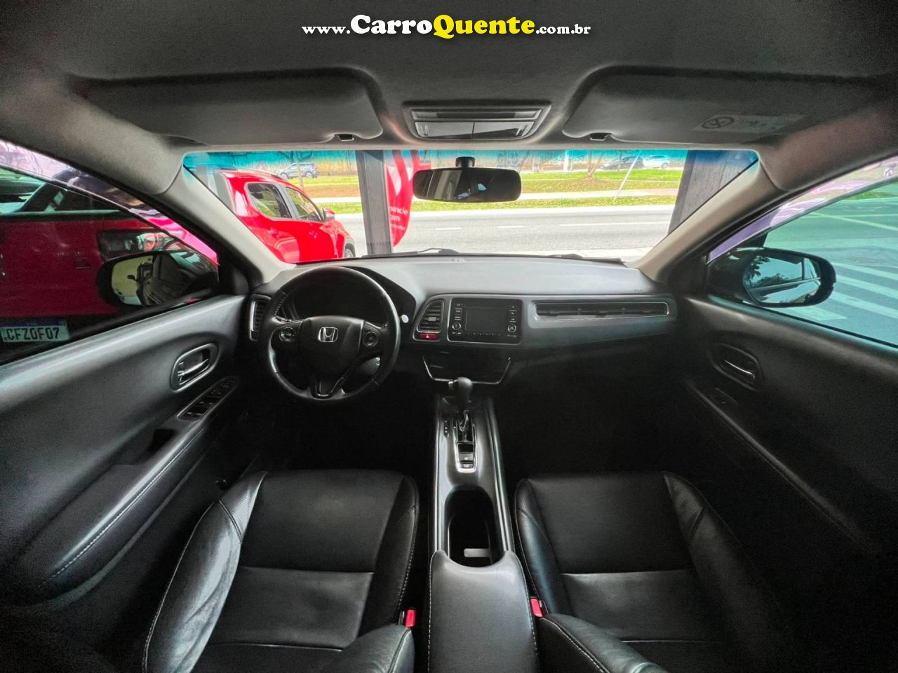 HONDA HR-V 1.8 16V EX 2018 - Loja