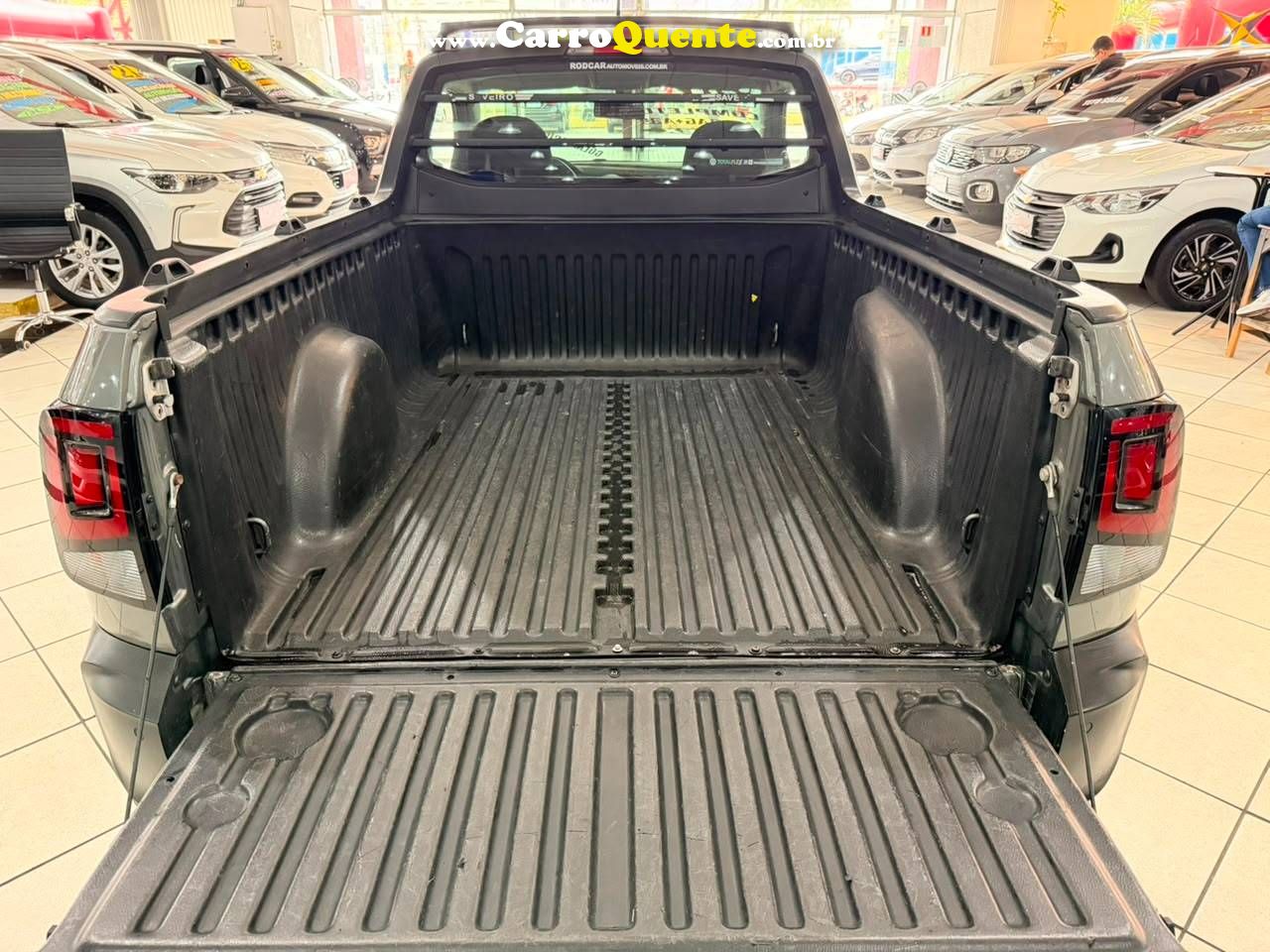 VOLKSWAGEN SAVEIRO 1.6 MSI TRENDLINE CS 16V 2024 - Loja