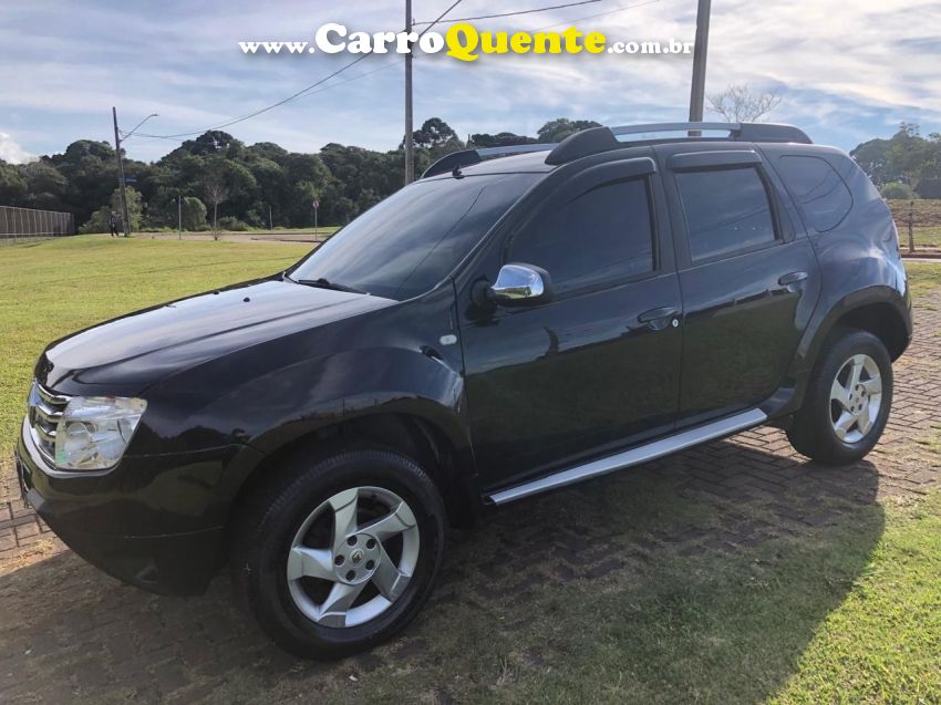 Renault DUSTER 1.6 DYNAMIQUE 4X2 16V FLEX 4P MANUAL - Loja