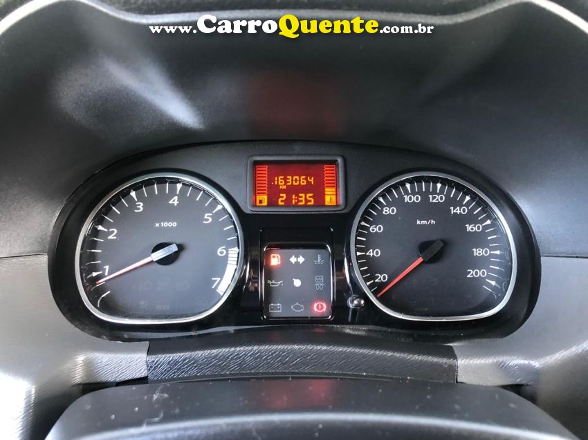 Renault DUSTER 1.6 DYNAMIQUE 4X2 16V FLEX 4P MANUAL - Loja