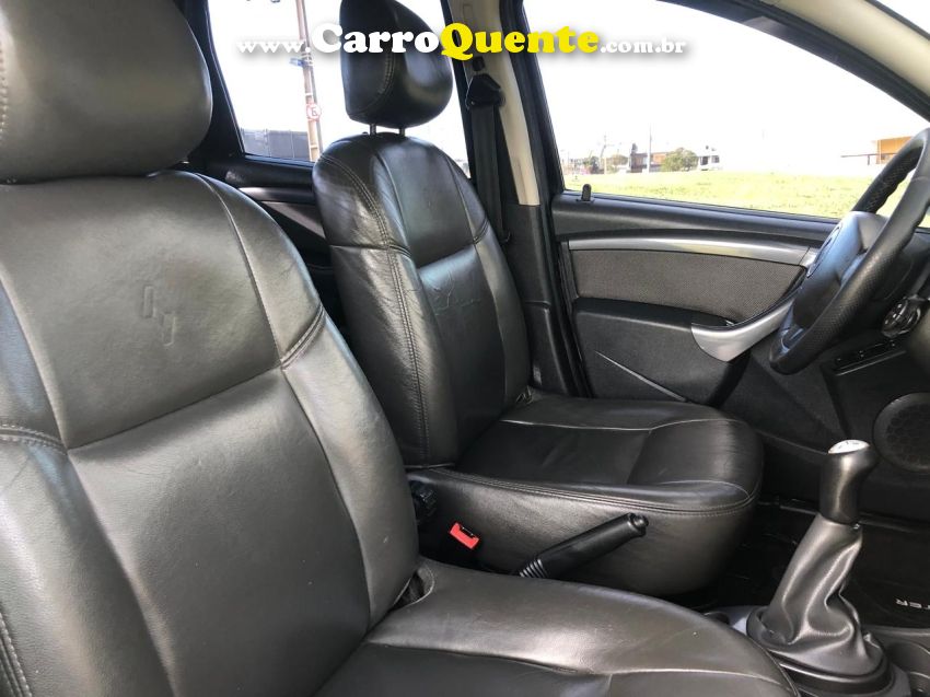Renault DUSTER 1.6 DYNAMIQUE 4X2 16V FLEX 4P MANUAL - Loja