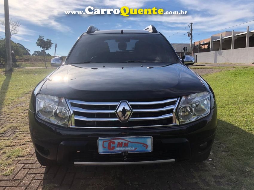Renault DUSTER 1.6 DYNAMIQUE 4X2 16V FLEX 4P MANUAL - Loja