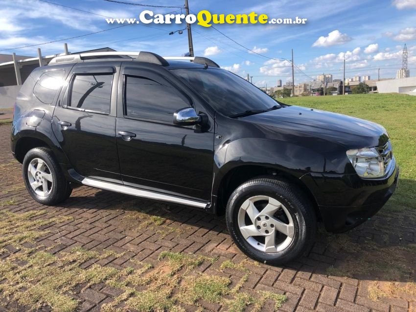 Renault DUSTER 1.6 DYNAMIQUE 4X2 16V FLEX 4P MANUAL - Loja