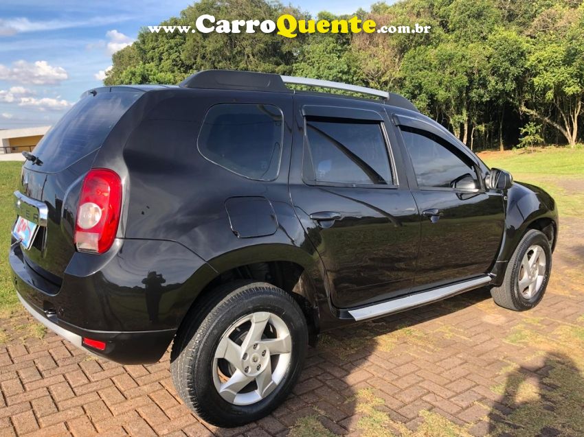 Renault DUSTER 1.6 DYNAMIQUE 4X2 16V FLEX 4P MANUAL - Loja
