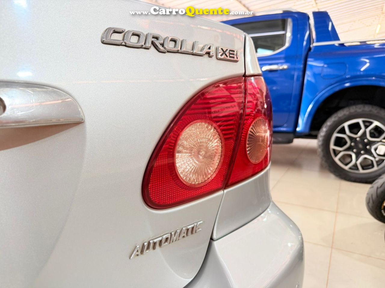 TOYOTA   COROLLA XEI 1.81.8 GAS 16V    PRATA 2006 1.8 GASOLINA - Loja