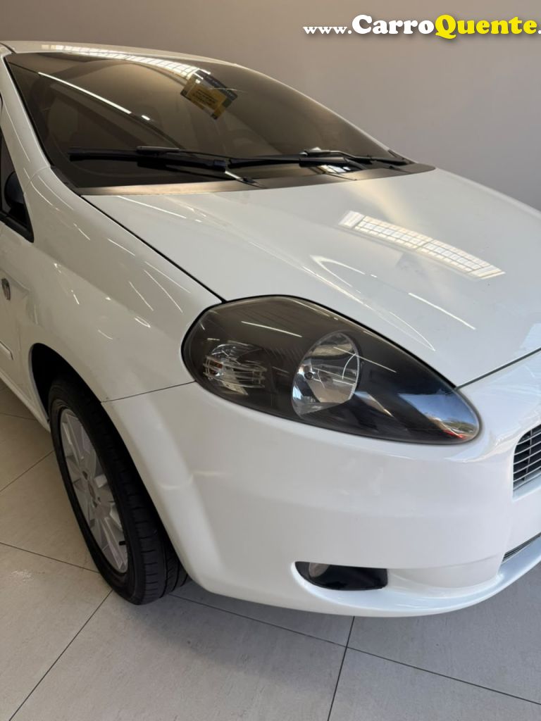 FIAT   PUNTO ATTRACTIVE 1.4 FIRE FLEX 8V 5P   BRANCO 2012 1.4 FLEX - Loja