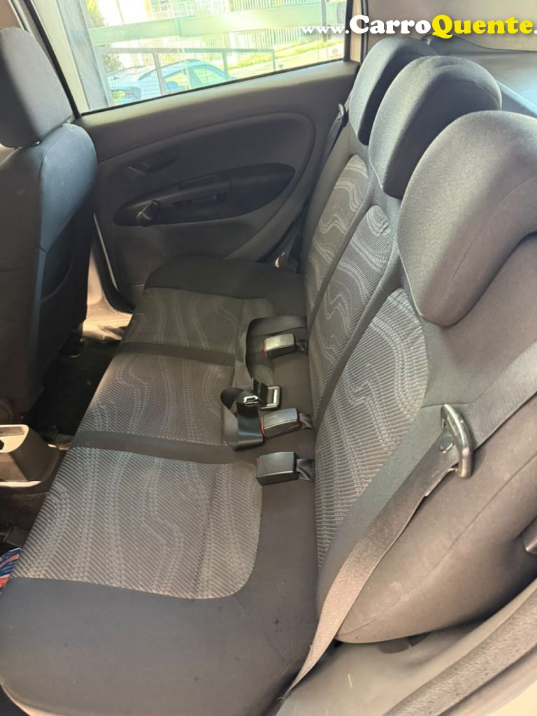 FIAT   PUNTO ATTRACTIVE 1.4 FIRE FLEX 8V 5P   BRANCO 2012 1.4 FLEX - Loja