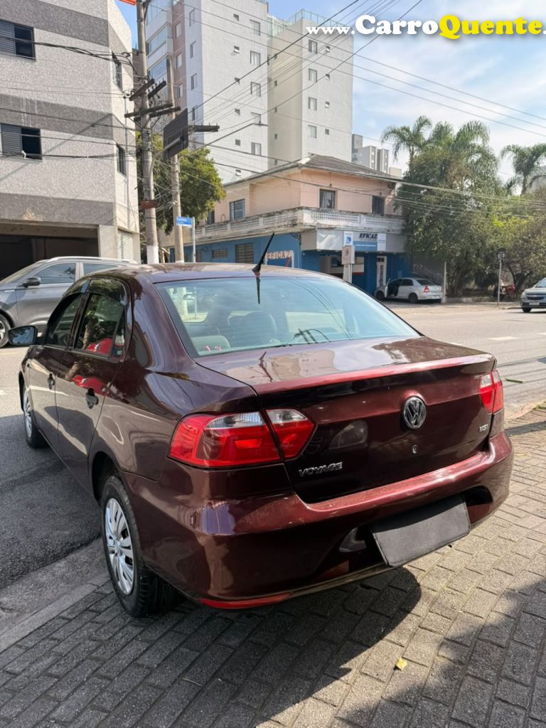 VOLKSWAGEN   VOYAGE SELEÇÃO 1.6 TOTAL FLEX 8V 4P   VINHO 2015 1.6 FLEX - Loja