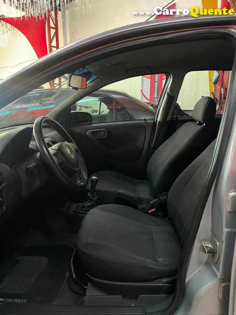 CHEVROLET   CORSA HAT. MAXX 1.4 8V ECONOFLEX 5P   PRATA 2012 1.4 GASOLINA - Loja