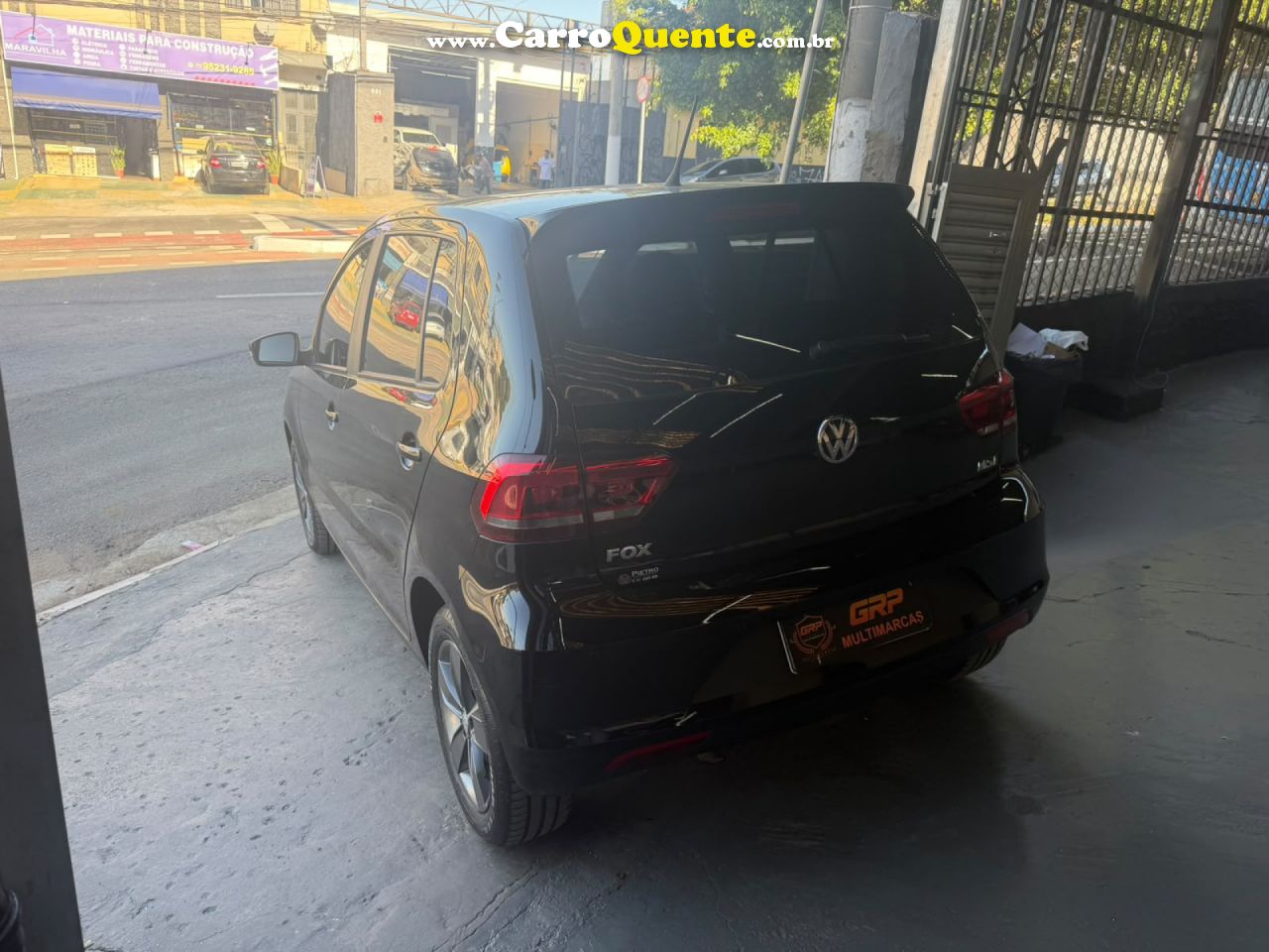 VOLKSWAGEN   FOX RUN 1.6 FLEX 8V 5P   PRETO 2017 1.6 FLEX - Loja