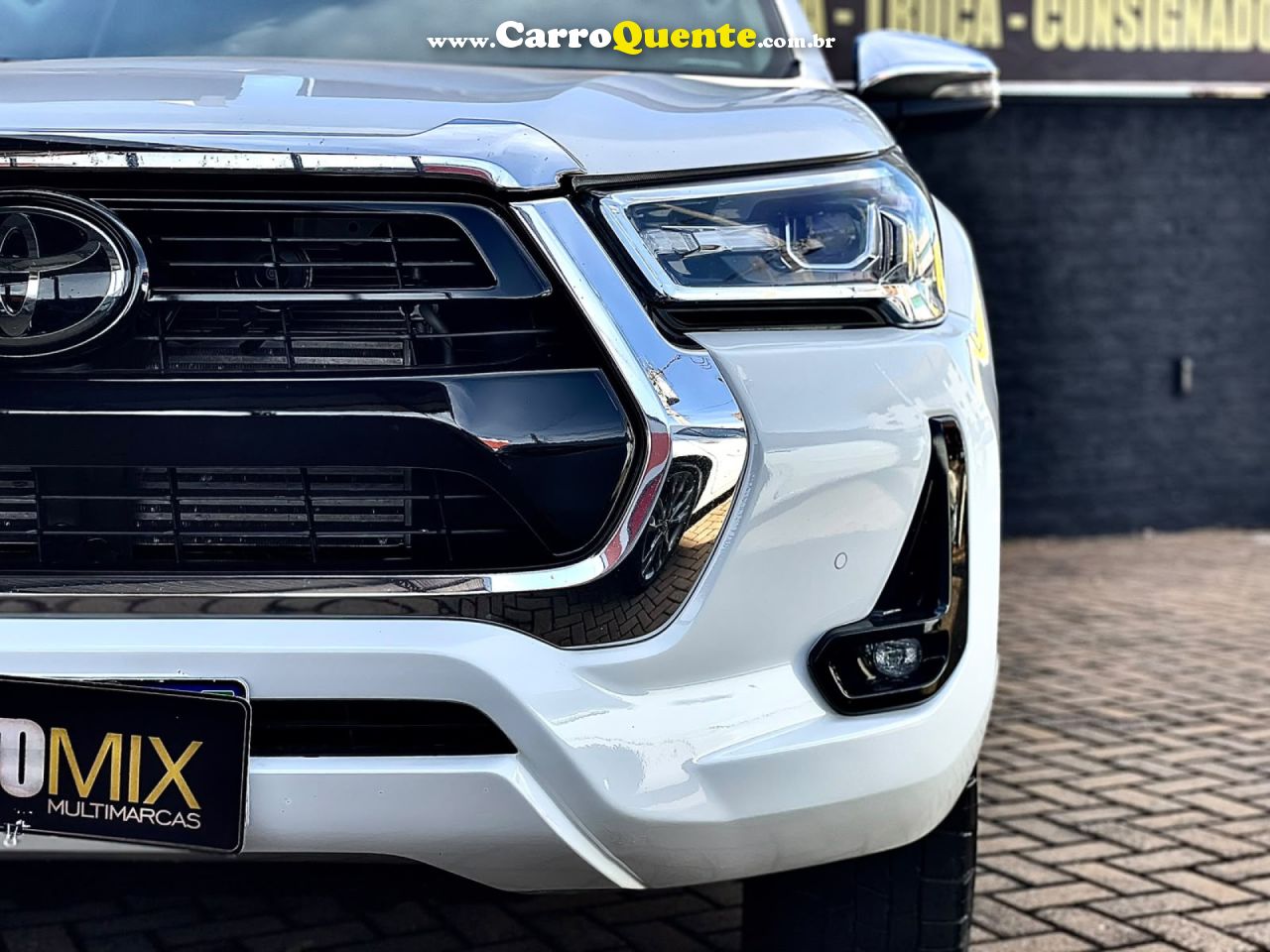 TOYOTA   HILUX CD SRX 4X4 2.8 TDI 16V DIESEL AUT.   BRANCO 2021 2.8 DIESEL - Loja