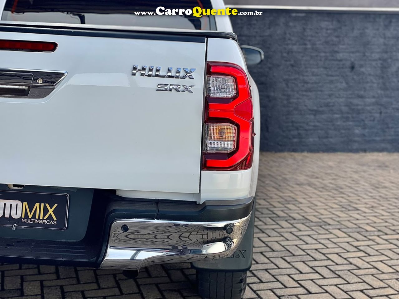 TOYOTA   HILUX CD SRX 4X4 2.8 TDI 16V DIESEL AUT.   BRANCO 2021 2.8 DIESEL - Loja