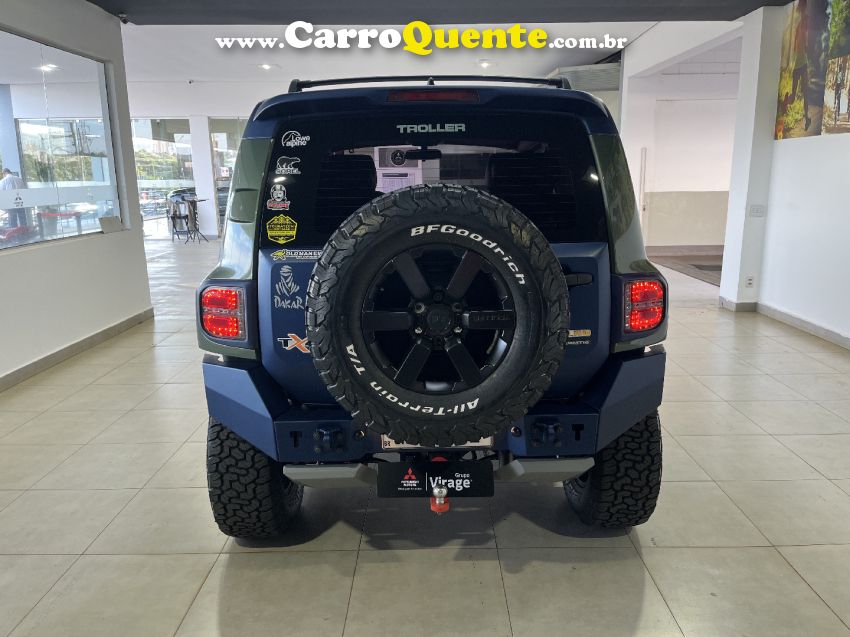 Troller TX4 3.2 TGV 4X4 20V TURBO INTERCOOLER DIESEL 2P AUTOMÁTICO - Loja