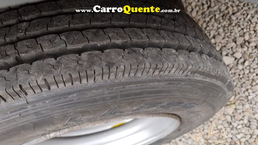 Mercedes-Benz Accelo Accelo 815 Cesto Aéreo - Loja