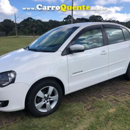 Volkswagen POLO SEDAN 1.6 MI COMFORTLINE 8V FLEX 4P MANUAL