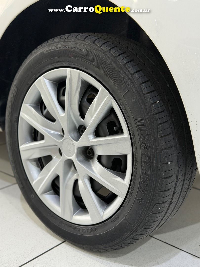 VOLKSWAGEN FOX 1.6 MI 8V 2014 - Loja