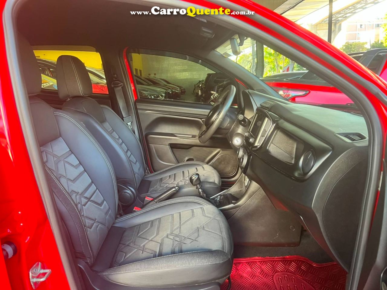 FIAT STRADA 1.3 FIREFLY VOLCANO CD 2023 - Loja