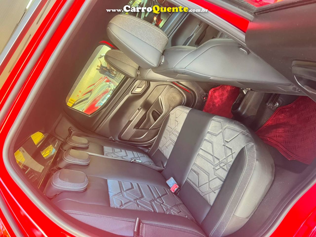 FIAT STRADA 1.3 FIREFLY VOLCANO CD 2023 - Loja