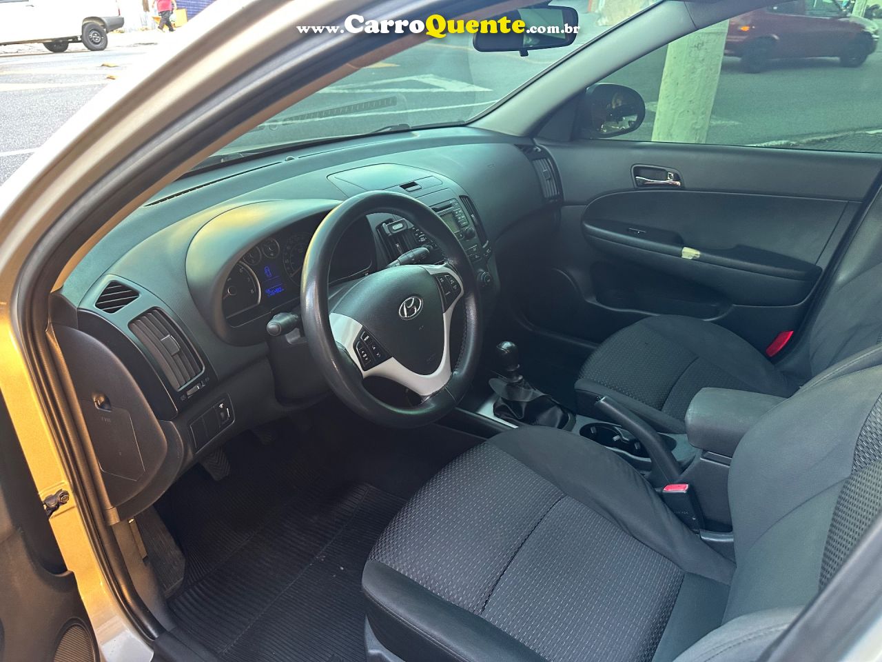 HYUNDAI I30 2.0 MPI 16V 2011 - Loja