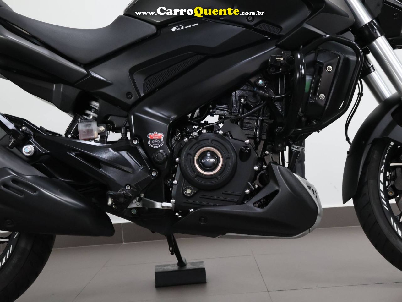 BAJAJ DOMINAR 400 2024 - Loja
