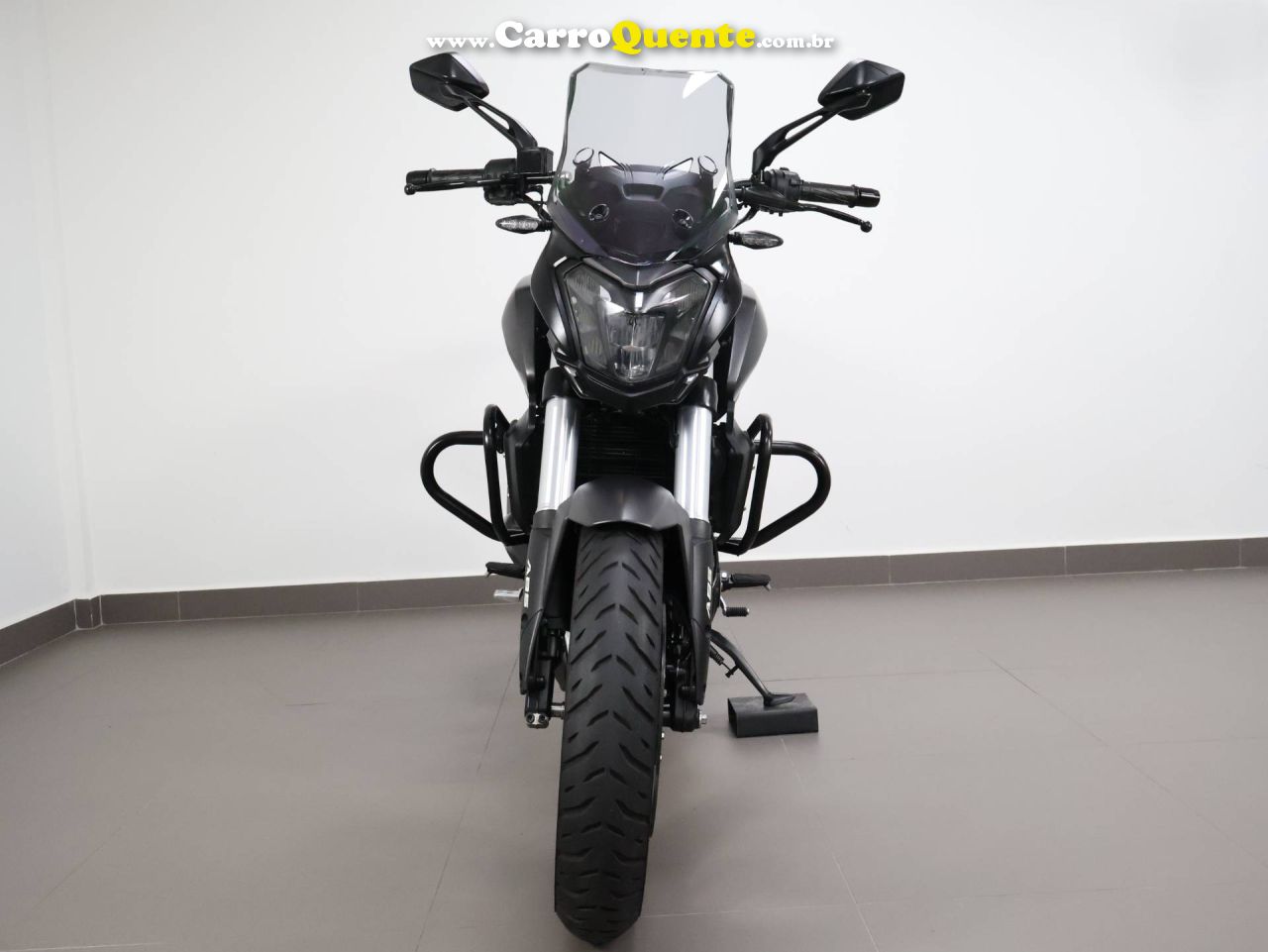 BAJAJ DOMINAR 400 2024 - Loja