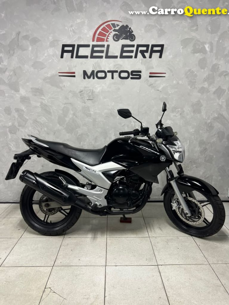 YAMAHA    FAZER 250   PRETO 2012 250 GASOLINA - Loja