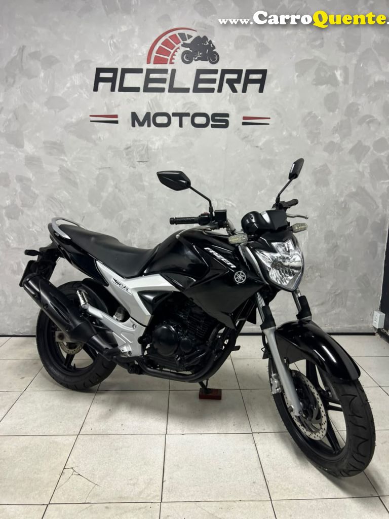 YAMAHA    FAZER 250   PRETO 2012 250 GASOLINA - Loja