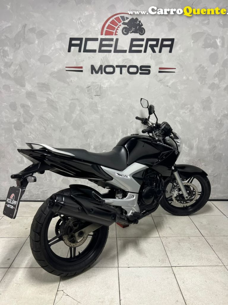 YAMAHA    FAZER 250   PRETO 2012 250 GASOLINA - Loja