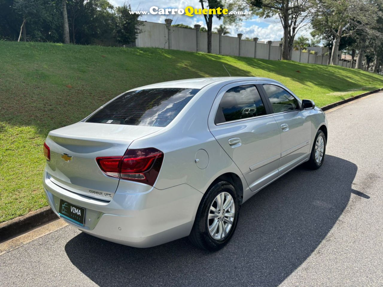 CHEVROLET   COBALT LTZ 1.8 8V ECONO.FLEX 4P MEC.   PRATA 2017 1.8 FLEX - Loja