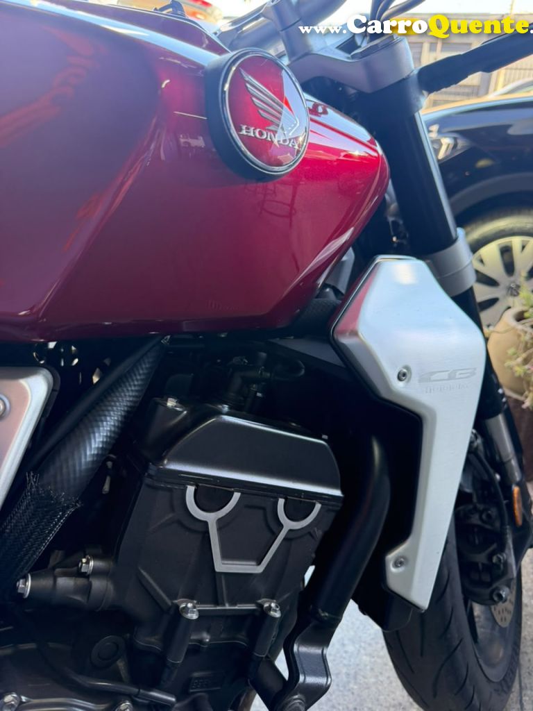 HONDA   CB 1000RABS   VERMELHO 2020 1000 GASOLINA - Loja