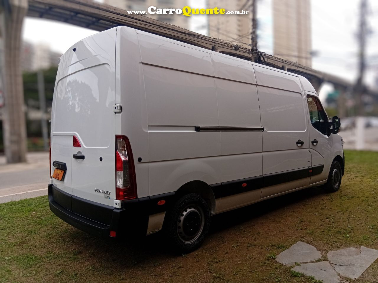 RENAULT   MASTER 2.3 DCI EXTRA FURGÃO 16V DIESEL   BRANCO 2024 2.3 DIESEL - Loja