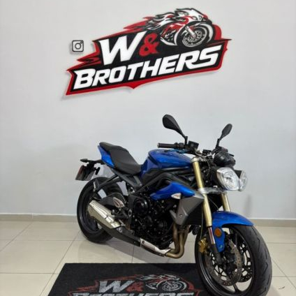 TRIUMPH   TRIUMPHSTREET TRIPLE AB   AZUL 2013 675 GASOLINA
