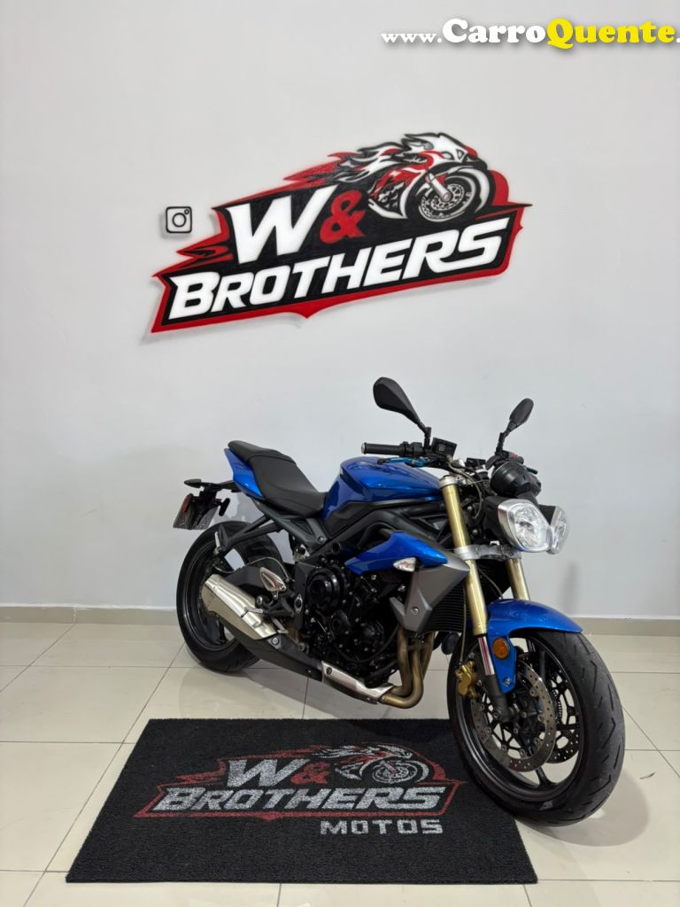 TRIUMPH   TRIUMPHSTREET TRIPLE AB   AZUL 2013 675 GASOLINA - Loja