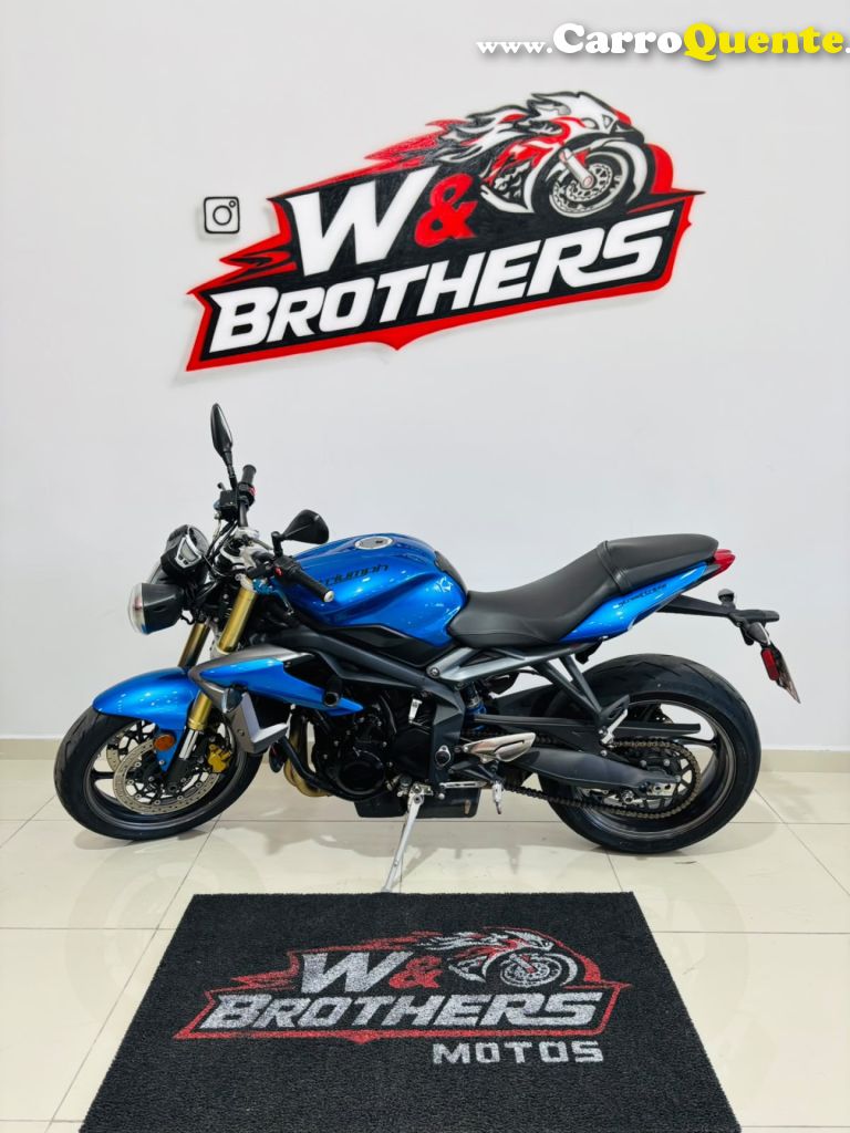 TRIUMPH   TRIUMPHSTREET TRIPLE AB   AZUL 2013 675 GASOLINA - Loja