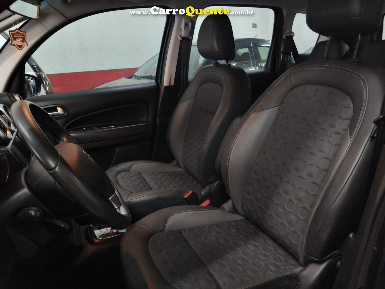 CITROËN   AIRCROSS SHINE 1.6 FLEX 16V 5P AUT.   DOURADO 2018 1.6 FLEX - Loja