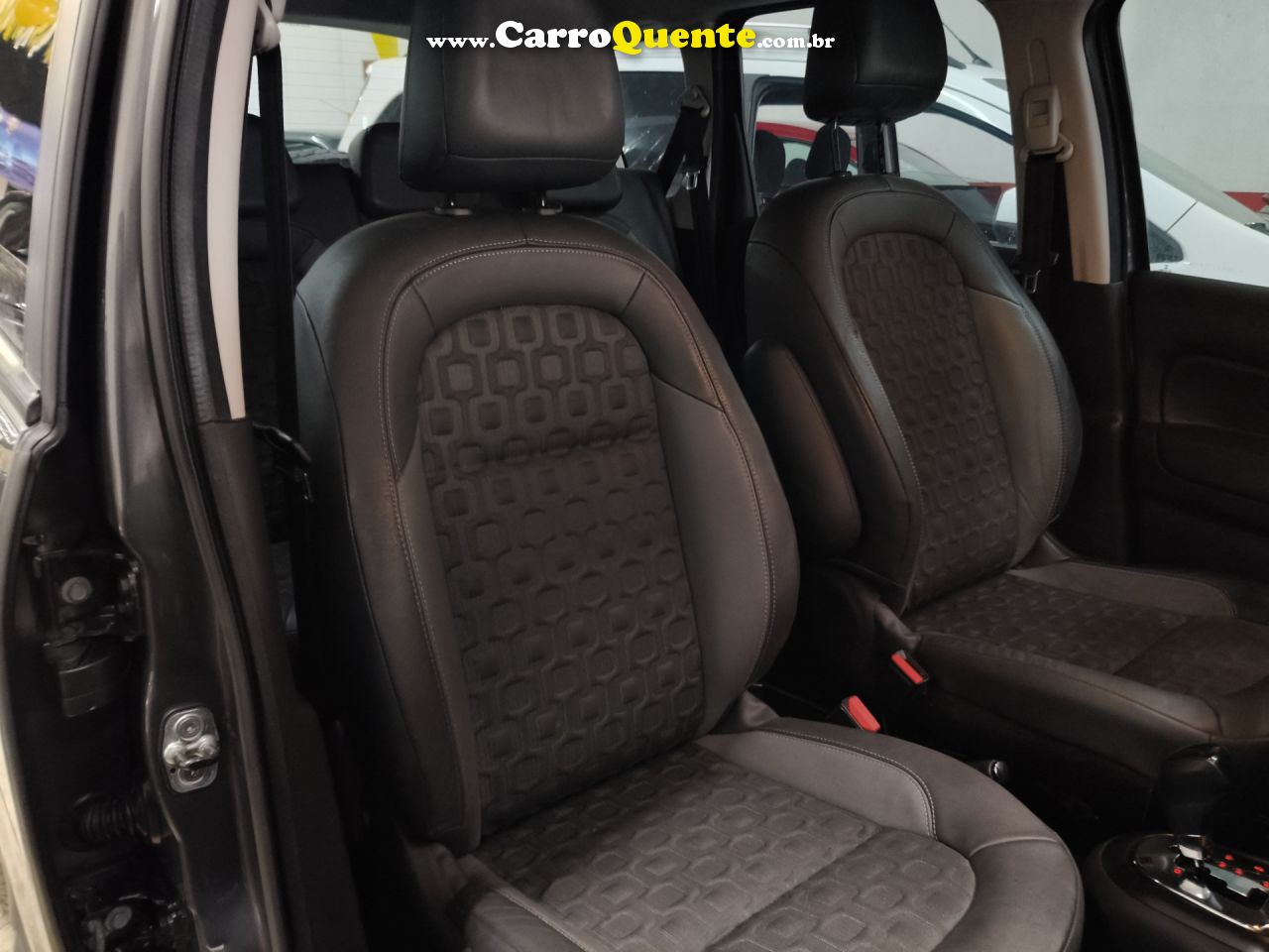 CITROËN   AIRCROSS SHINE 1.6 FLEX 16V 5P AUT.   DOURADO 2018 1.6 FLEX - Loja