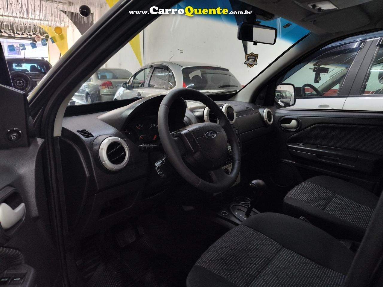 FORD   ECOSPORT XLT 2.0 2.0 FLEX 16V 5P AUT.   CINZA 2011 2.0 FLEX - Loja