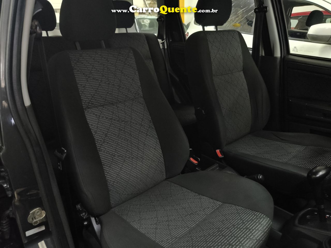 FORD   ECOSPORT XLT 2.0 2.0 FLEX 16V 5P AUT.   CINZA 2011 2.0 FLEX - Loja