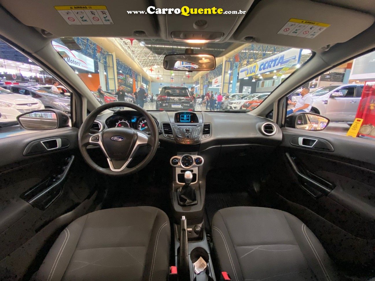 FORD FIESTA 1.6 SE HATCH 16V 2014 - Loja