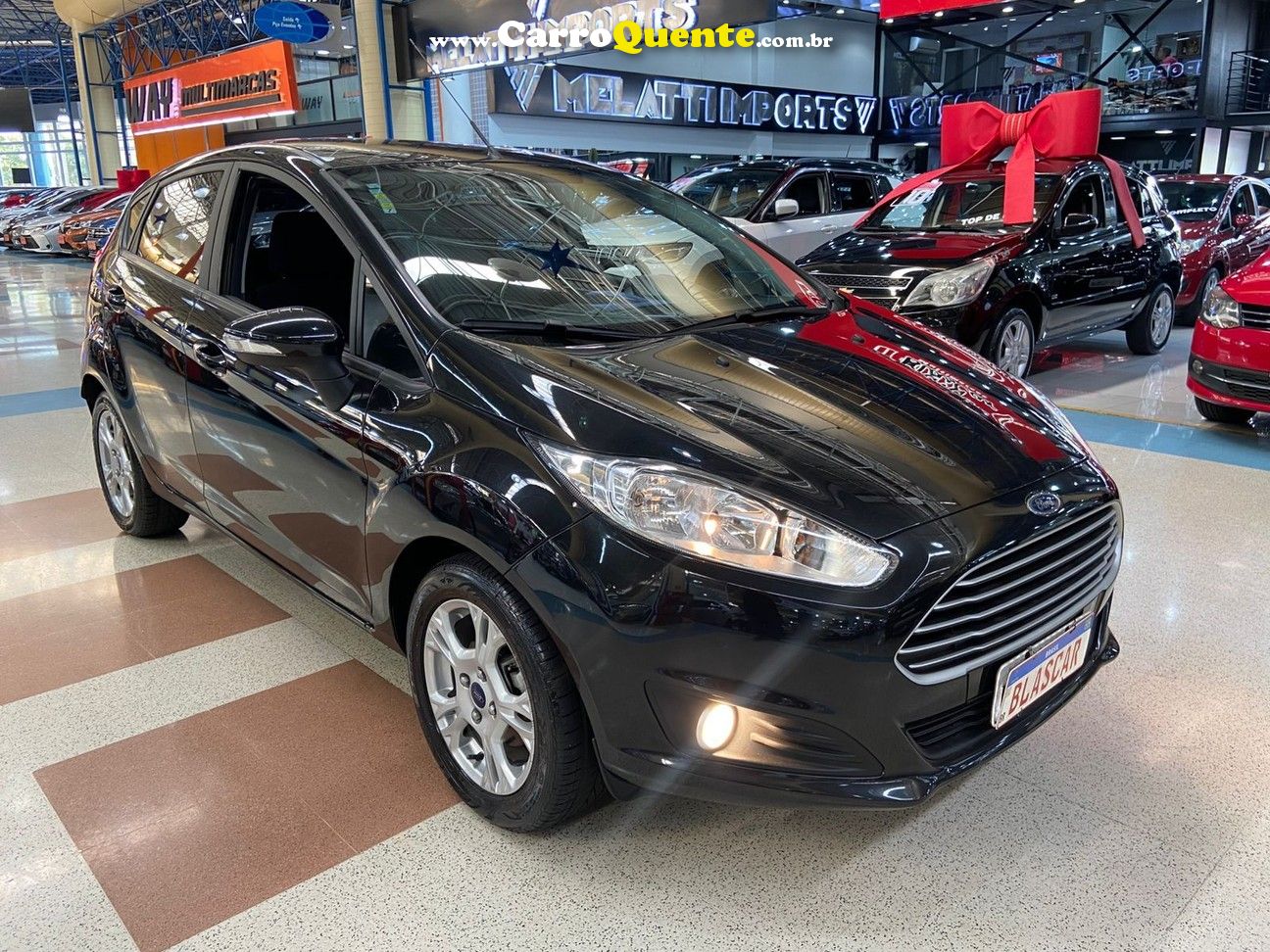 FORD FIESTA 1.6 SE HATCH 16V 2014 - Loja