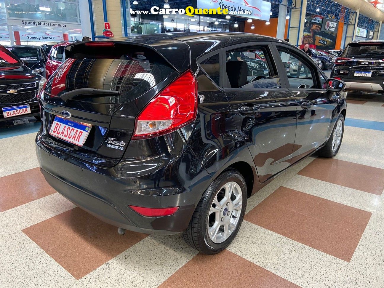 FORD FIESTA 1.6 SE HATCH 16V 2014 - Loja