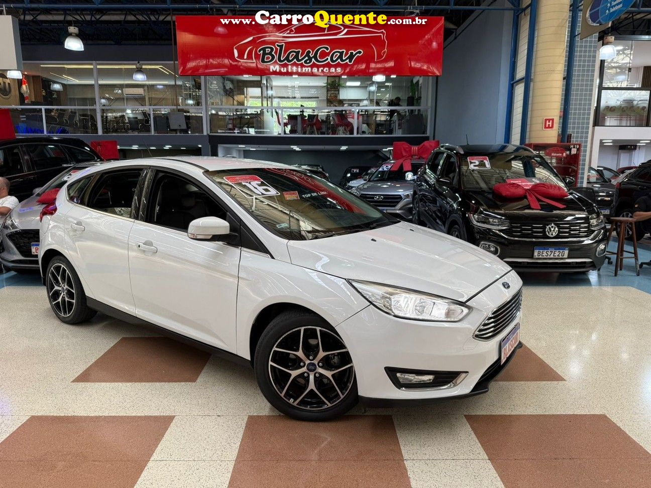 FORD FOCUS 2.0 TITANIUM HATCH 16V 2016 - Loja