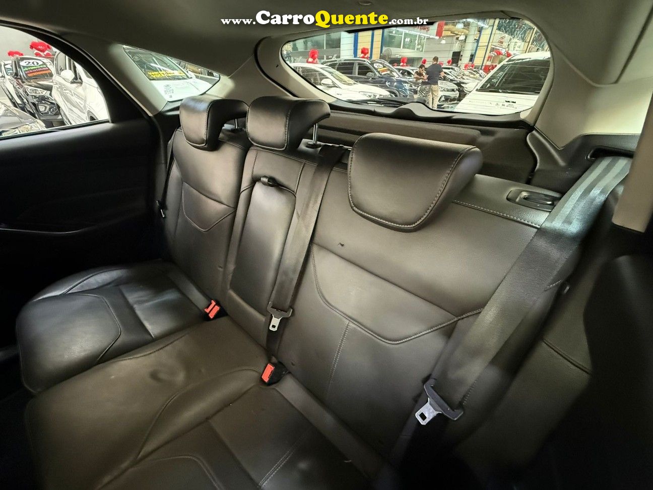 FORD FOCUS 2.0 TITANIUM HATCH 16V 2016 - Loja