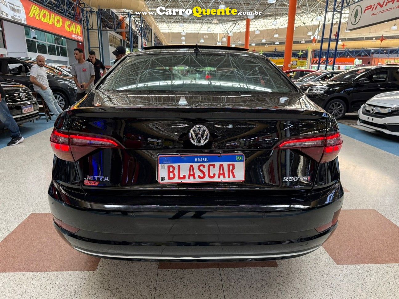 VOLKSWAGEN JETTA 1.4 250 TSI TOTAL COMFORTLINE 2019 - Loja