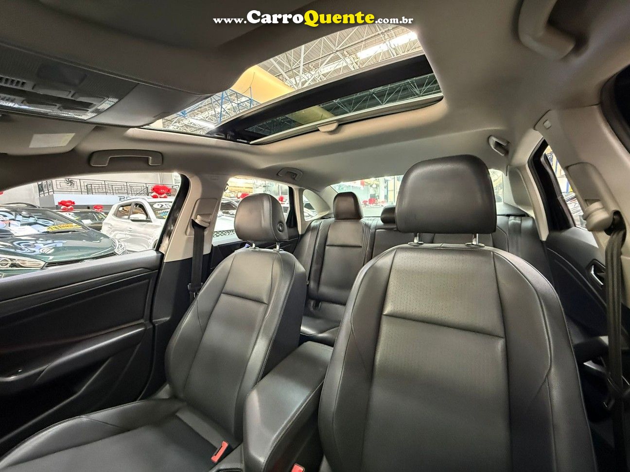 VOLKSWAGEN JETTA 1.4 250 TSI TOTAL COMFORTLINE 2019 - Loja
